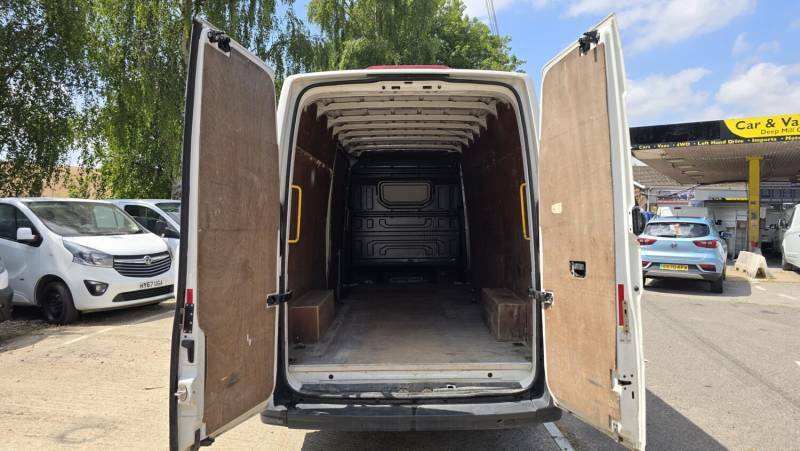 Volkswagen Crafter 2L Trendline White #15
