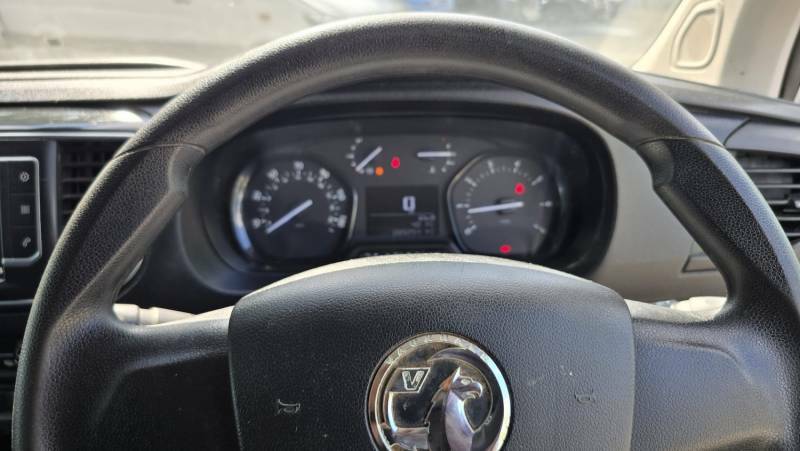 Vauxhall Vivaro 2900 1.5D 100Ps Dynamic H1 Van White #17