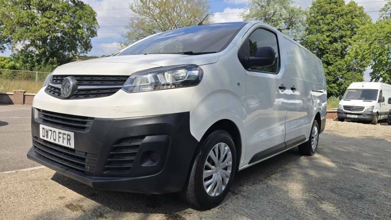Vauxhall Vivaro 1.5 Turbo D 2900 Dynamic L2 Lwb White #2