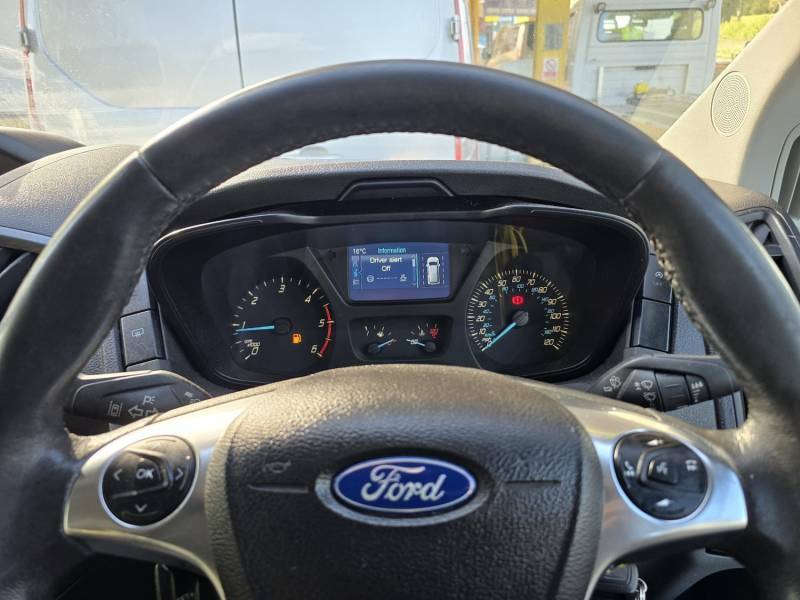 Ford Transit Custom 2.2 290 Trend Lr Pv 124 Bhp White #18