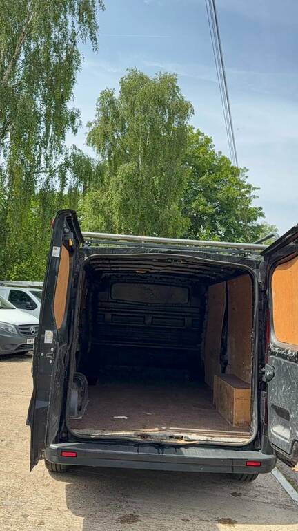 Renault Trafic 1.6 Dci 29 Business Lwb Sports Looks No Vat - 2 Black #6