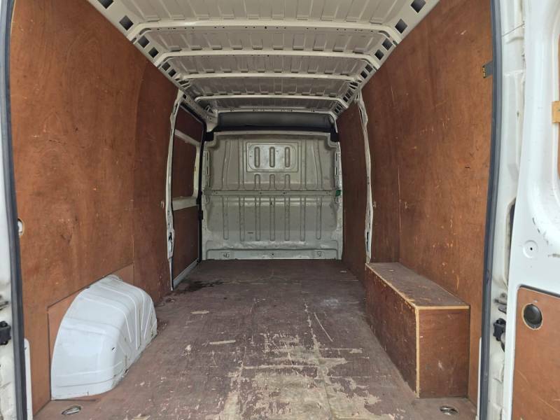 Peugeot Boxer Diesel White #12