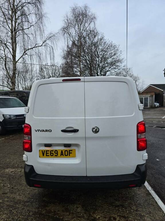 Vauxhall Vivaro Vivaro 2900 Edition Ss White #10