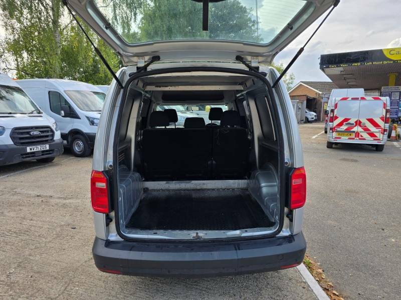 Volkswagen Caddy Maxi C20 2.0 Tdi Dsg Highline Ac  #15