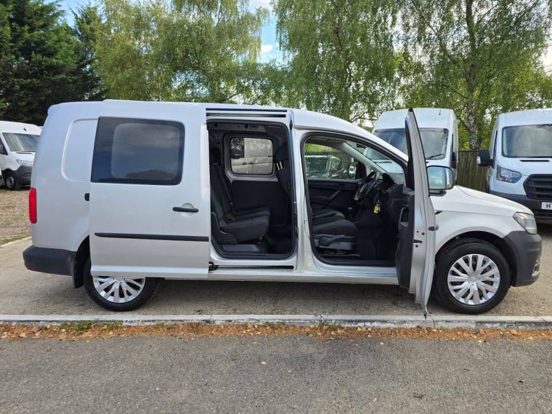 Volkswagen Caddy Maxi C20 2.0 Tdi Dsg Highline Ac  #11