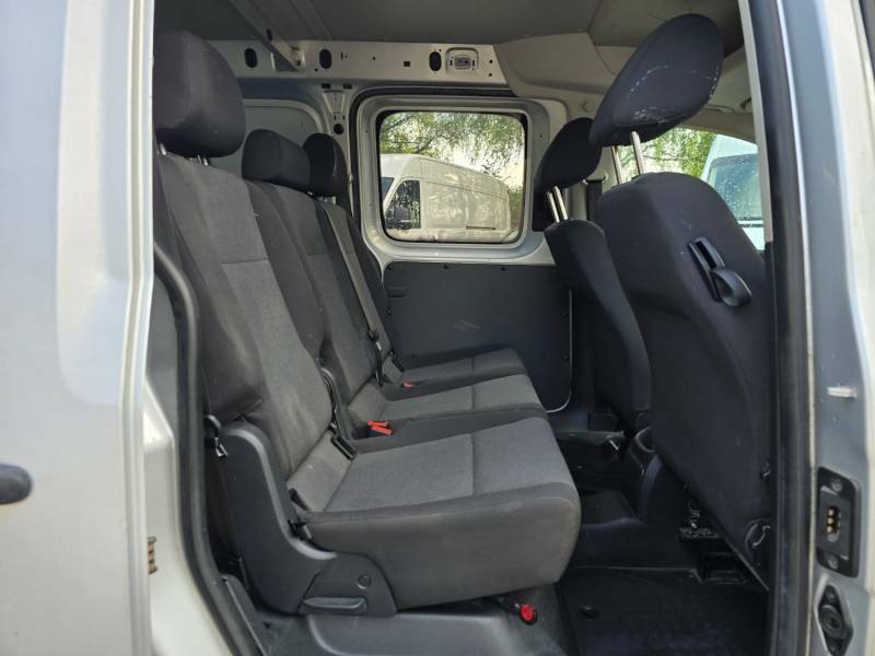 Volkswagen Caddy Maxi C20 2.0 Tdi Dsg Highline Ac  #21