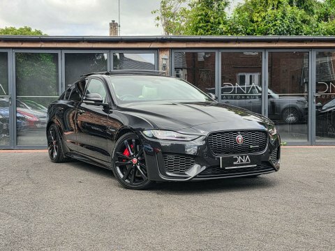 Jaguar XE 2.0 Xe R-dynamic