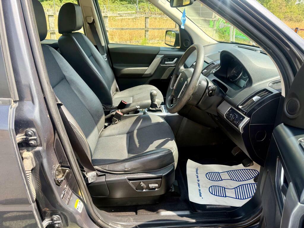 Land Rover Freelander 2 2.2 Td4e S Black #13