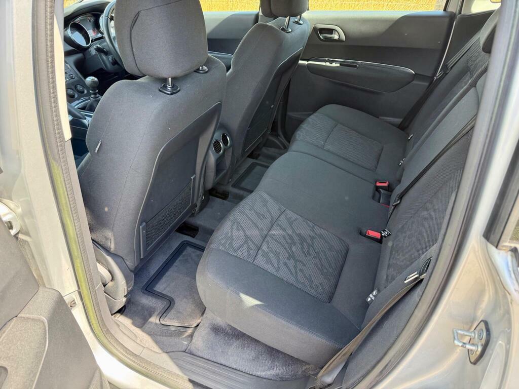 Peugeot 3008 E-hdi Active Black #20