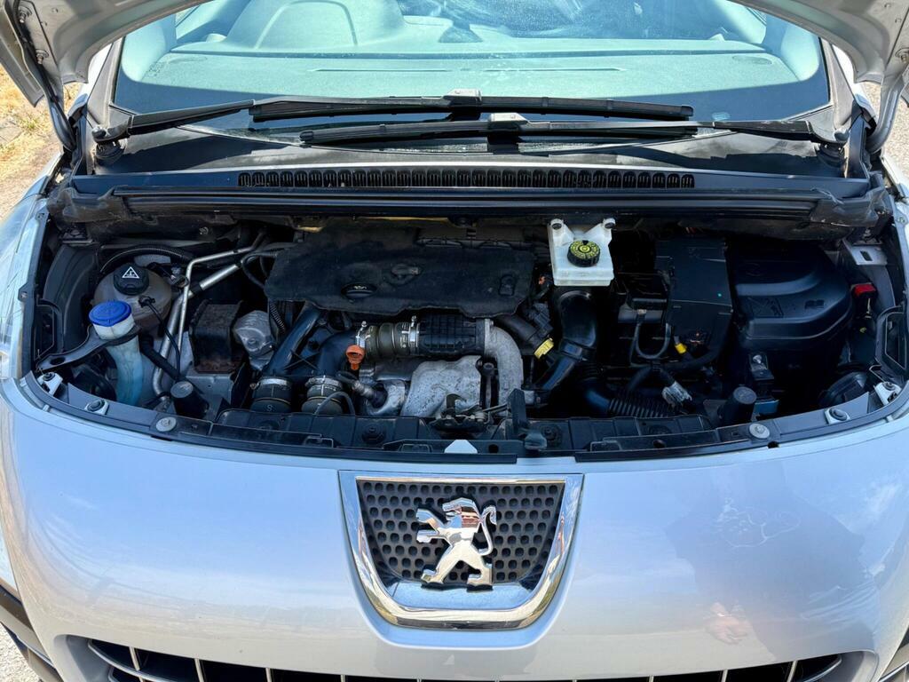 Peugeot 3008 E-hdi Active Black #11