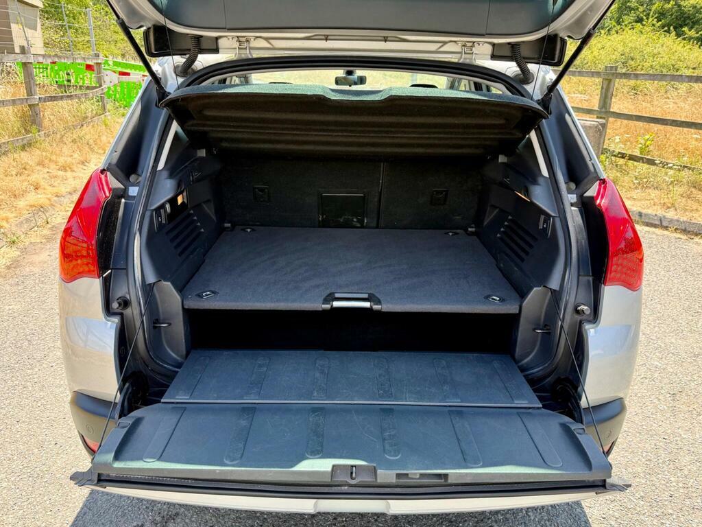 Peugeot 3008 E-hdi Active Black #10