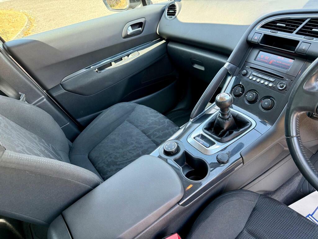 Peugeot 3008 E-hdi Active Black #15