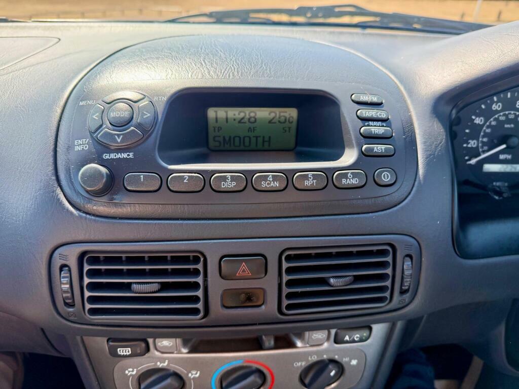 Toyota Corolla 1.3 Se Limited Edition Blue #15