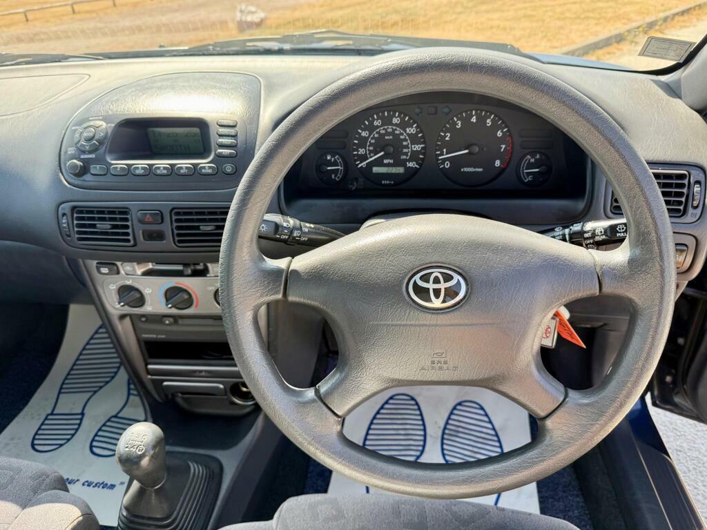Toyota Corolla 1.3 Se Limited Edition Blue #13