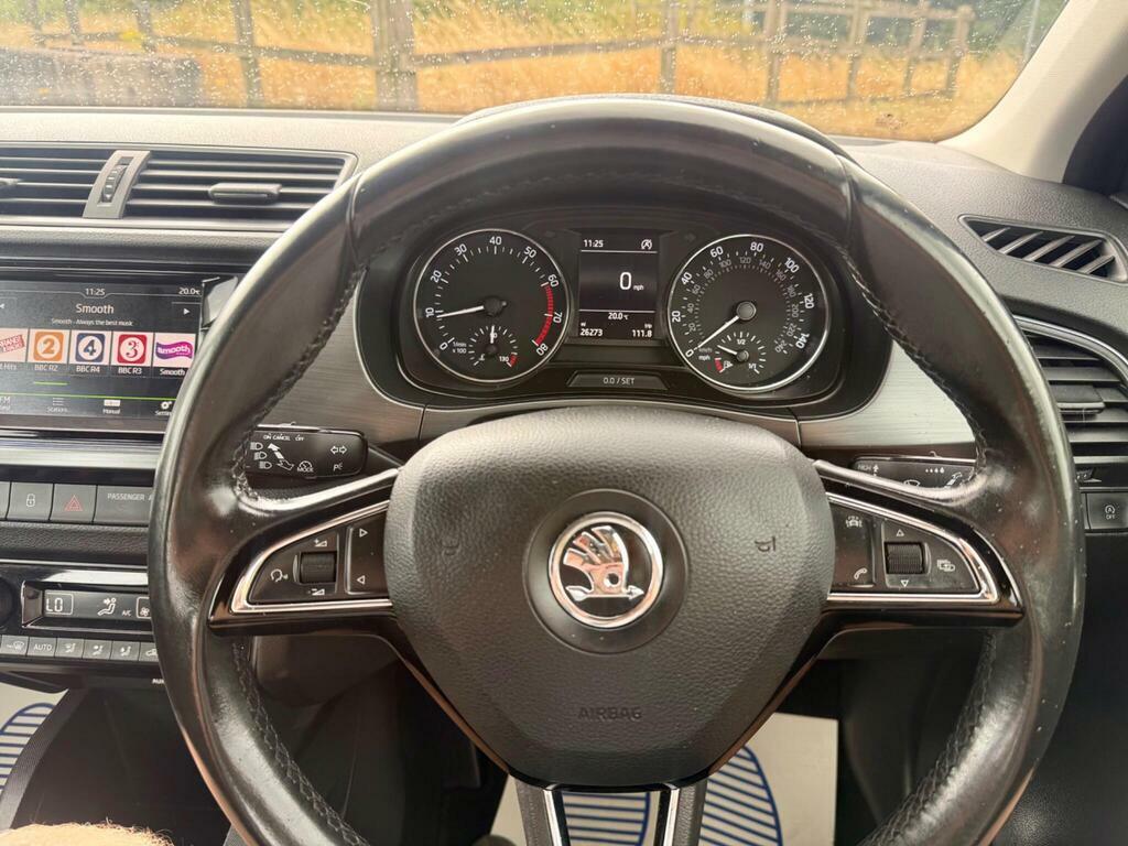 Skoda Fabia Fabia Colour Edition Tsi White #12