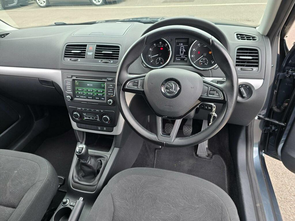 Skoda Yeti Suv 1.2 Tsi Se Euro 5 201414 NV14GJO Grey #3