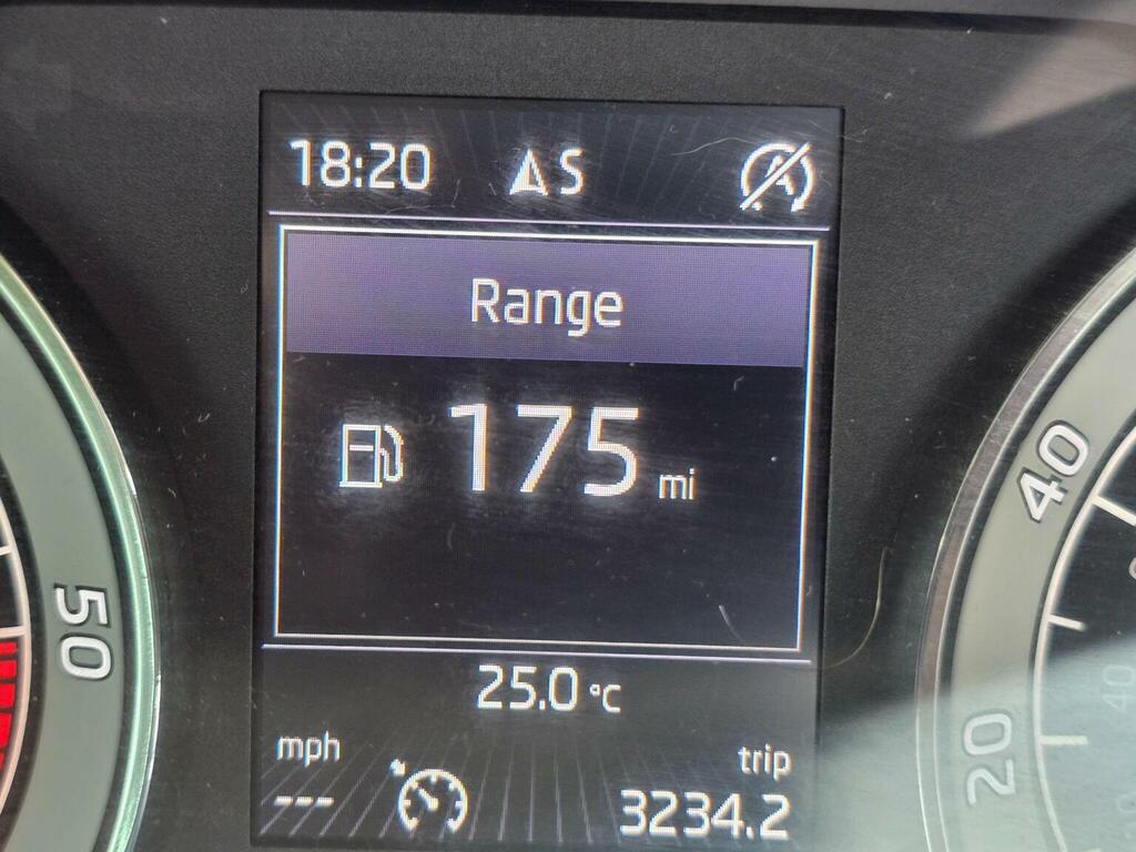 Skoda Superb Superb Se L Executive Tdi S-a Grey #31
