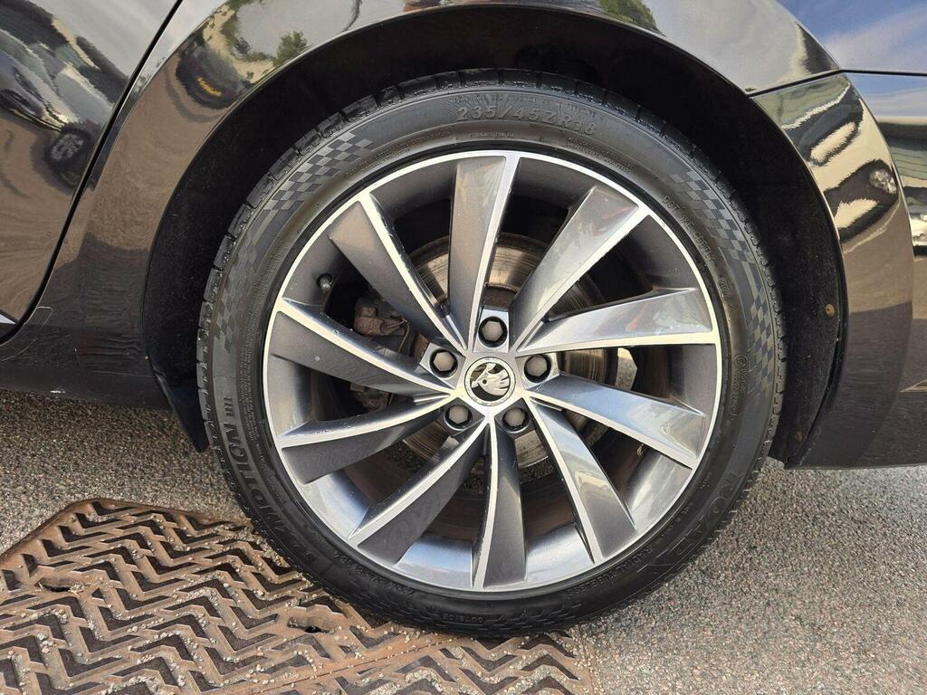 Skoda Superb Superb Se L Executive Tdi S-a Grey #95