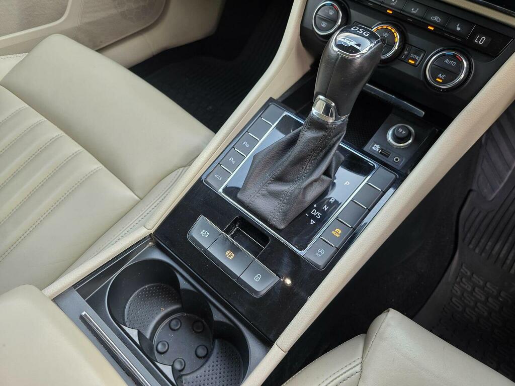 Skoda Superb Superb Se L Executive Tdi S-a Grey #34