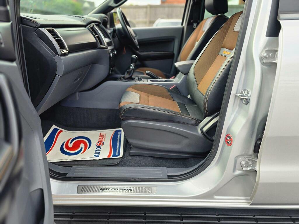 Ford Ranger 3.2 Tdci Wildtrak Pickup Double Cab Aut Black #41