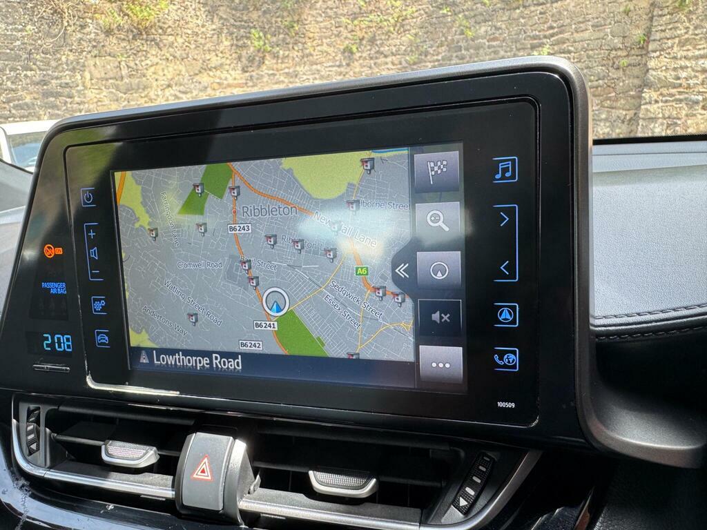 Toyota C-Hr Hybrid 1.8 122Bhp Icon Crossover 5-Dr Grey #19