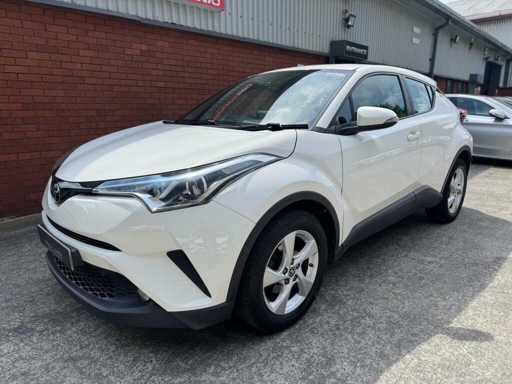 Toyota C-Hr 1.2 Vvt-i Icon Cvt Euro 6 S S White