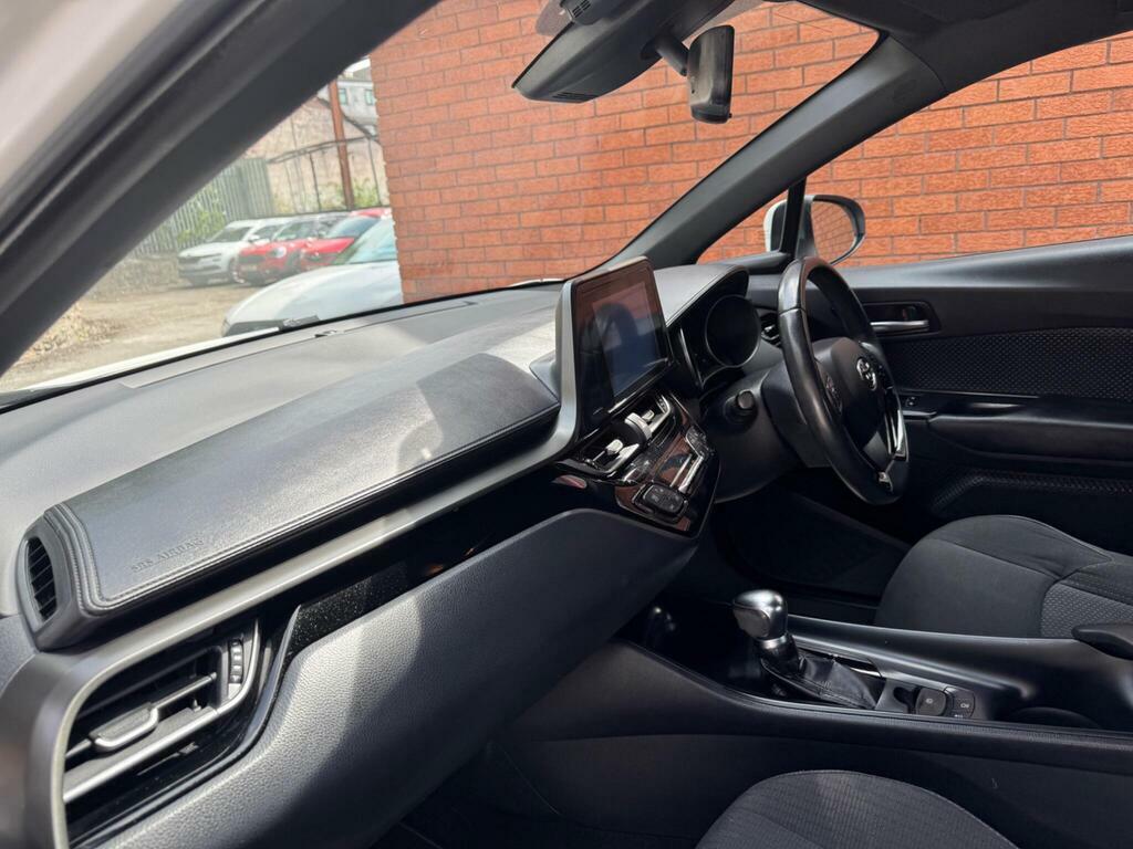 Toyota C-Hr Hybrid 1.8 122Bhp Icon Crossover 5-Dr Grey #14