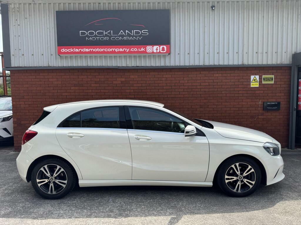 Mercedes-Benz A Class 1.5 A180d Se Euro 6 S S White #5