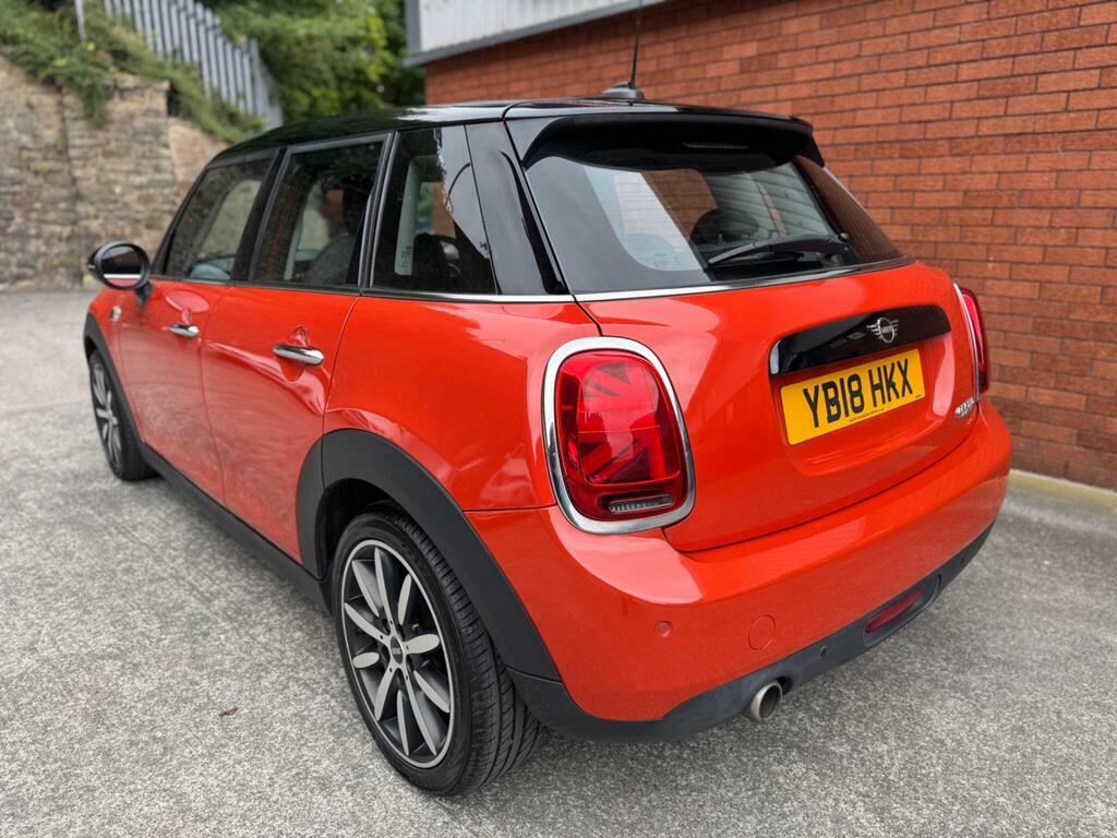 Mini Hatch 1.5 Cooper Steptronic Euro 6 S S YB18HKX Orange #6