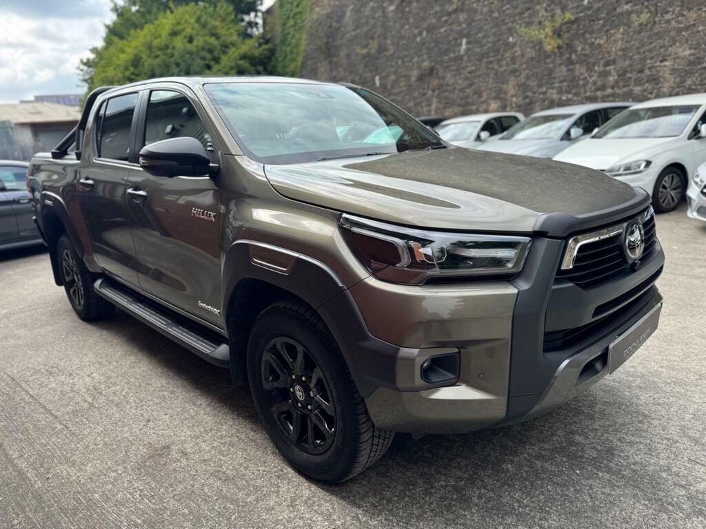 Toyota HILUX 2.8 D-4d-h Invincible X 4Wd Euro 6 Brown #3