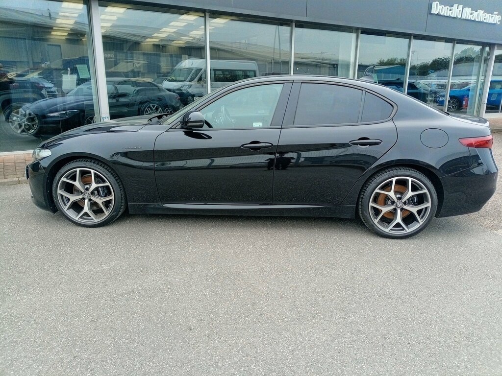 Alfa Romeo Giulia 2.9 V6 Red #10