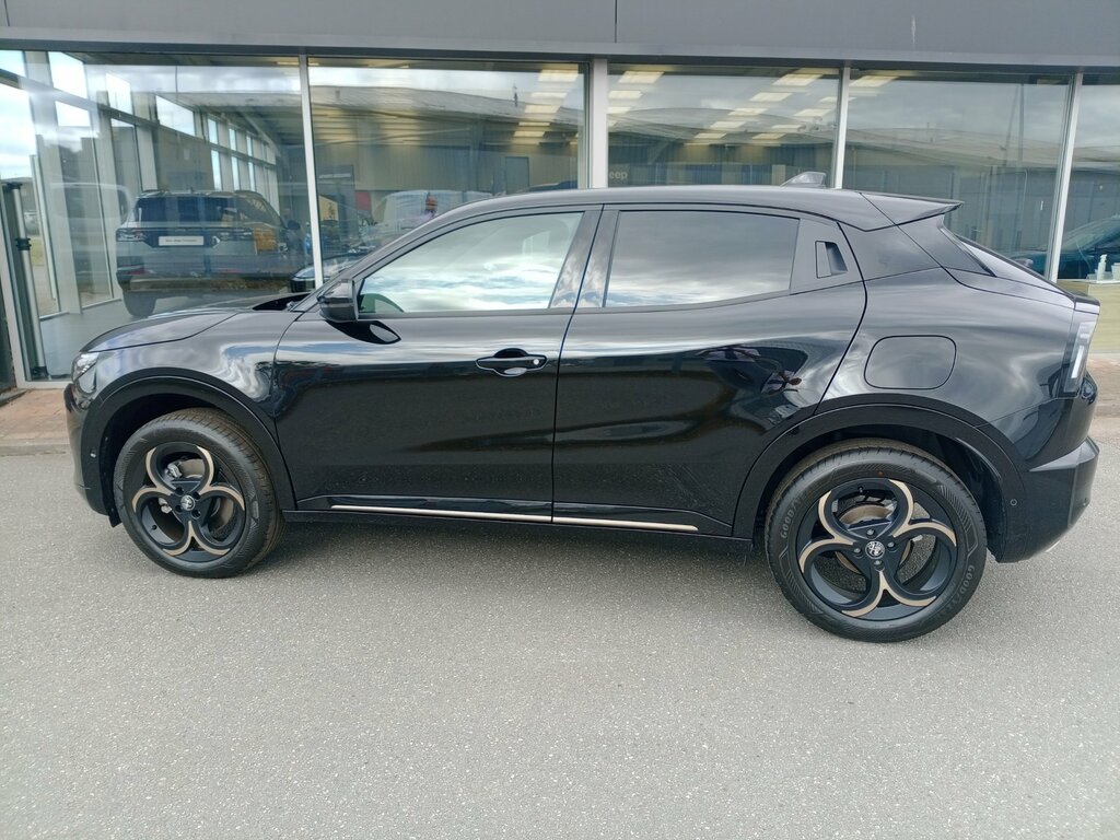 Alfa Romeo Junior 1.2 Mhev Ibrida Intensa Hybrid E-dct Black #5