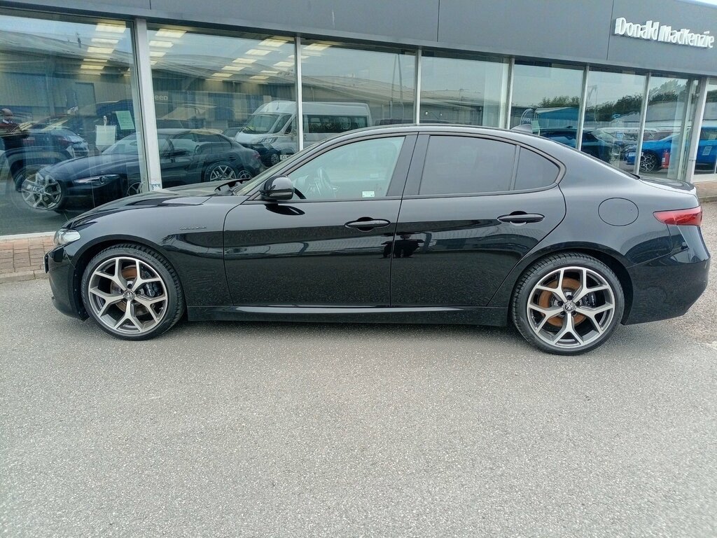 Alfa Romeo Giulia V6 Biturbo Quadrifoglio Blue #9