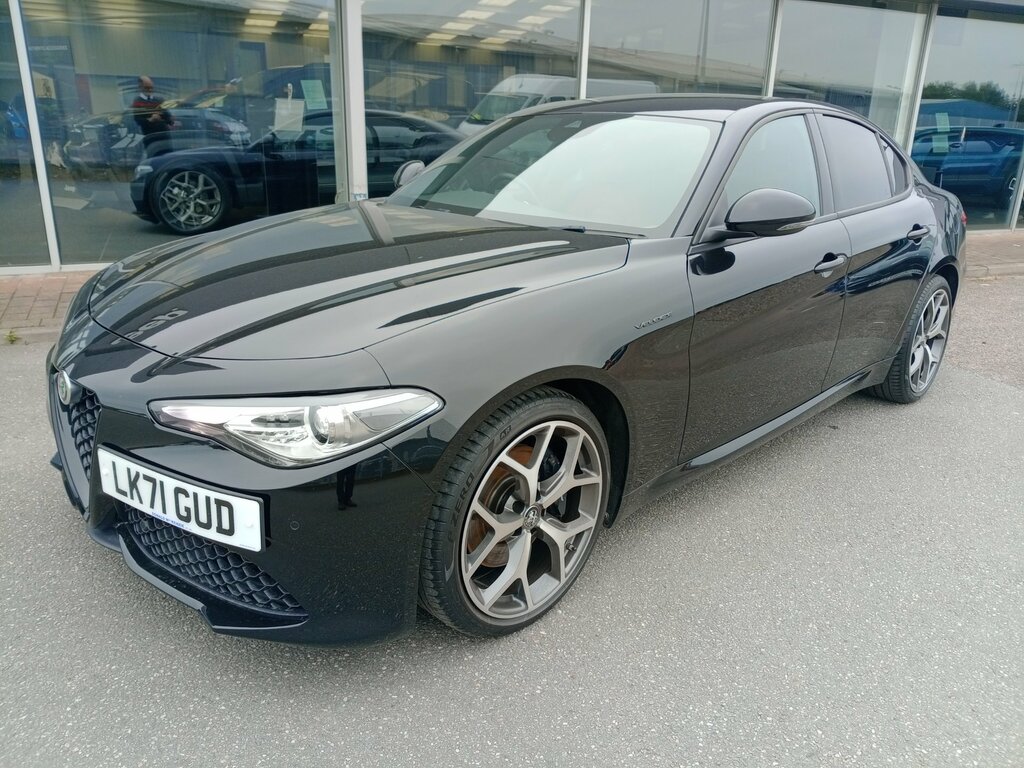 Alfa Romeo Giulia 2.0T Veloce 280 Black #3