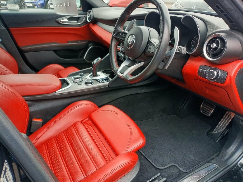 Alfa Romeo Giulia V6 Biturbo Quadrifoglio Blue #16