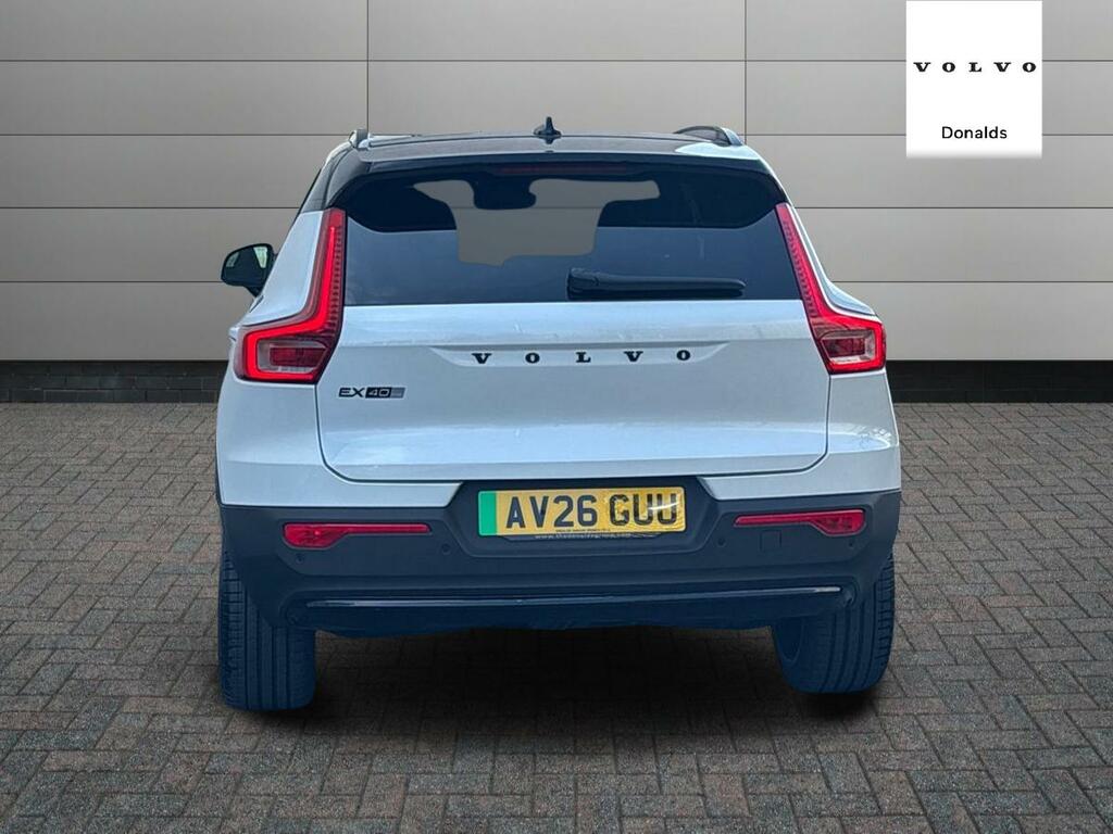 Volvo EX40 Black Edition Plus Single Motor Extended Range Ele AV26GUU White #4