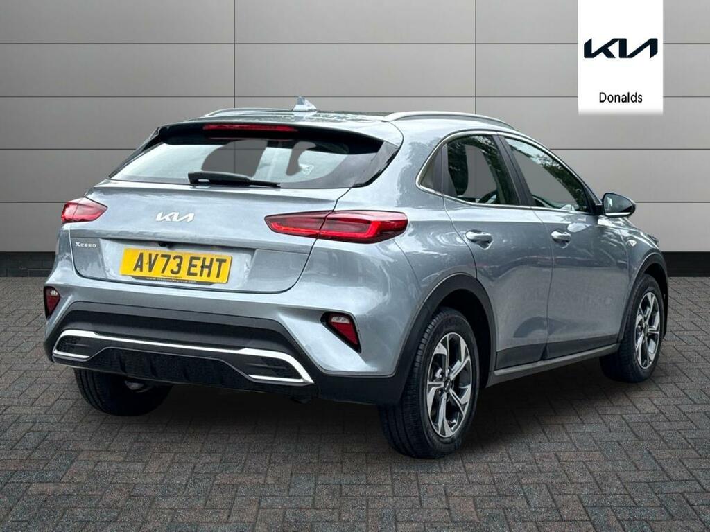 Kia Xceed 1.5 T-gdi 2 Euro 6 Ss AV73EHT Silver #3