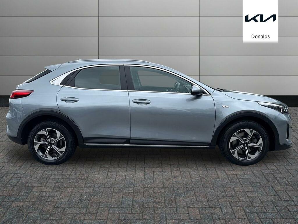 Kia Xceed 1.5 T-gdi 2 Euro 6 Ss AV73EHT Silver #2