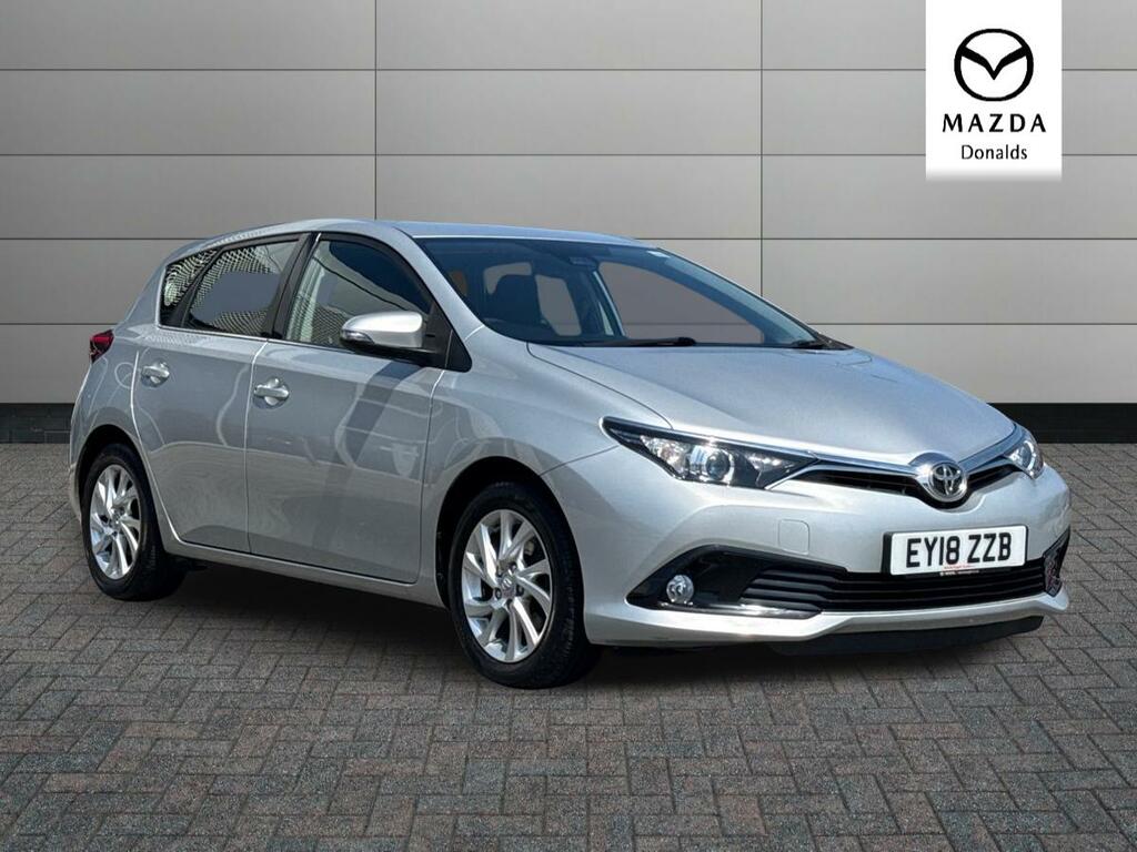 Toyota Auris 1.2 Vvt-i Icon Tech Euro 6 Ss Silver