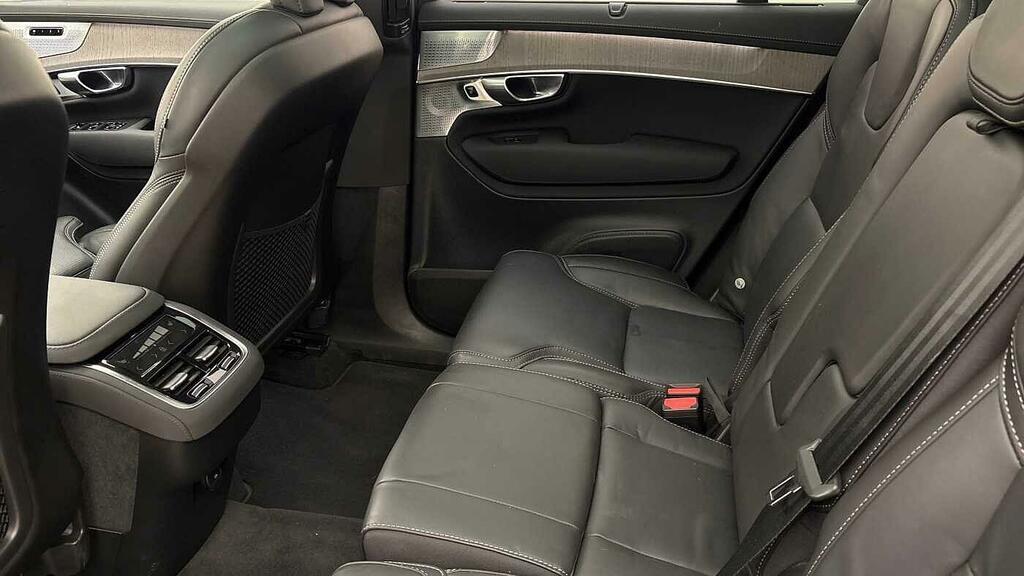 Volvo XC90 Ultra Bright Blue #13