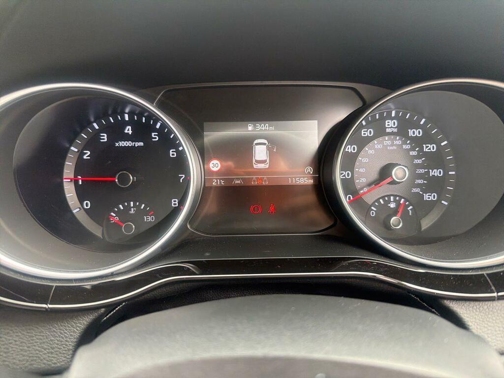 Kia Ceed 1.5T Gdi Isg 138 2 White #13