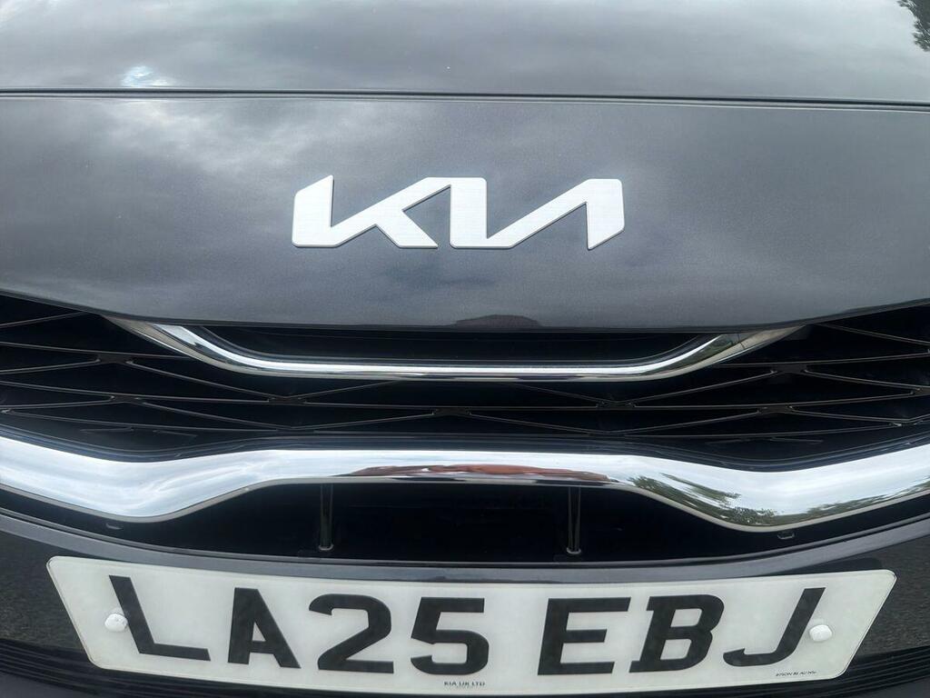 Kia Ceed 1.5T Gdi Isg 138 2 White #41