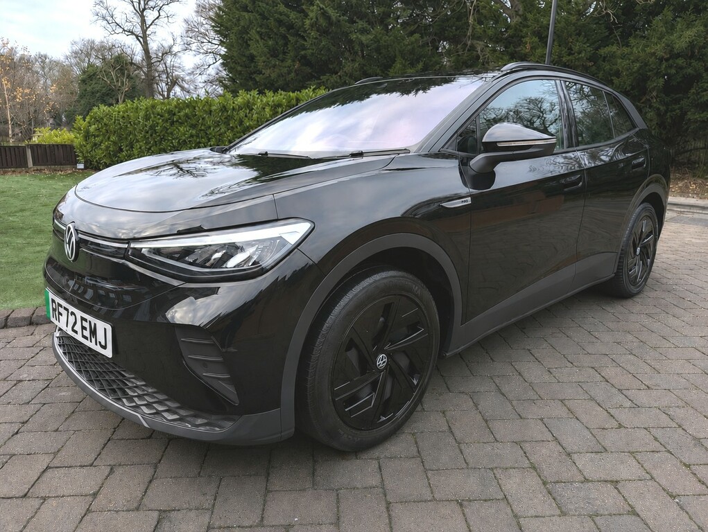 Volkswagen ID.4 Pro 77Kwh Life Black #6