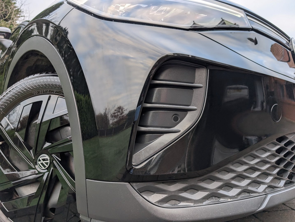 Volkswagen ID.4 Pro 77Kwh Life Black #3