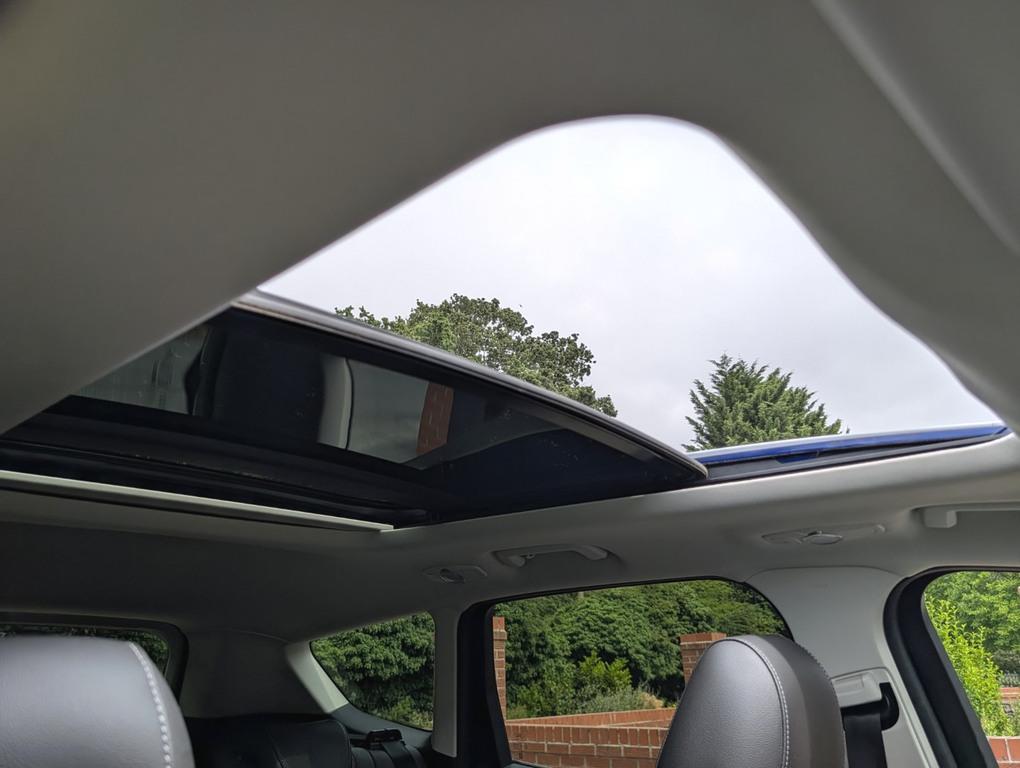 Ford Kuga Titanium Tdci 150Ps Low Miles White #58