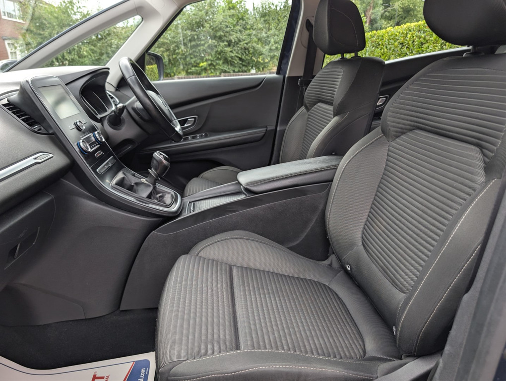 Renault Grand Scenic 1.3 Tce 140 Dynamique Nav Grey #40