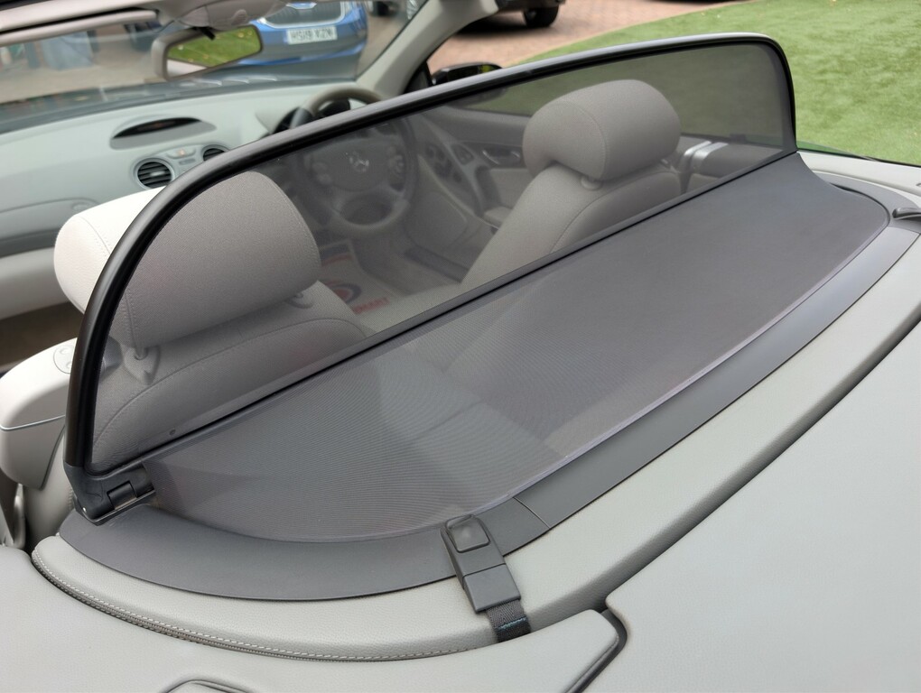 Mercedes-Benz SL Class U1014235 Silver #56
