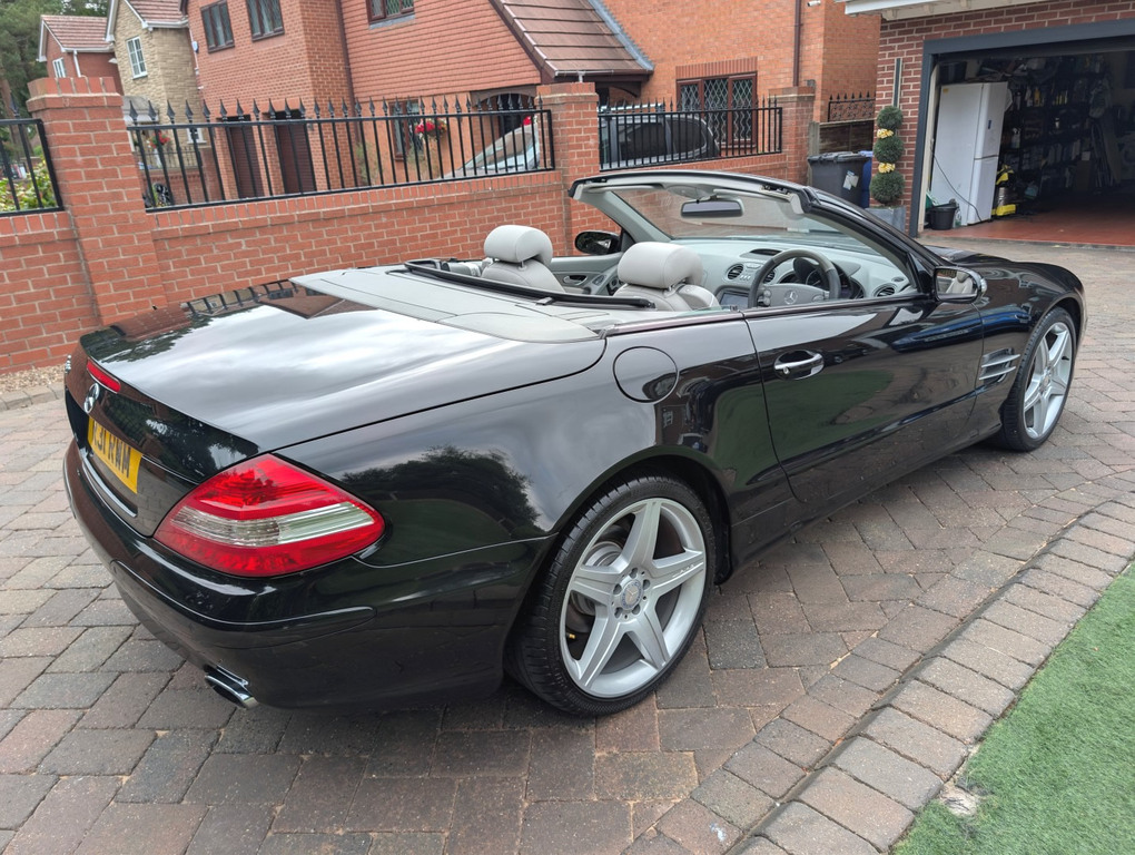 Mercedes-Benz SL Class U1014235 Silver #64