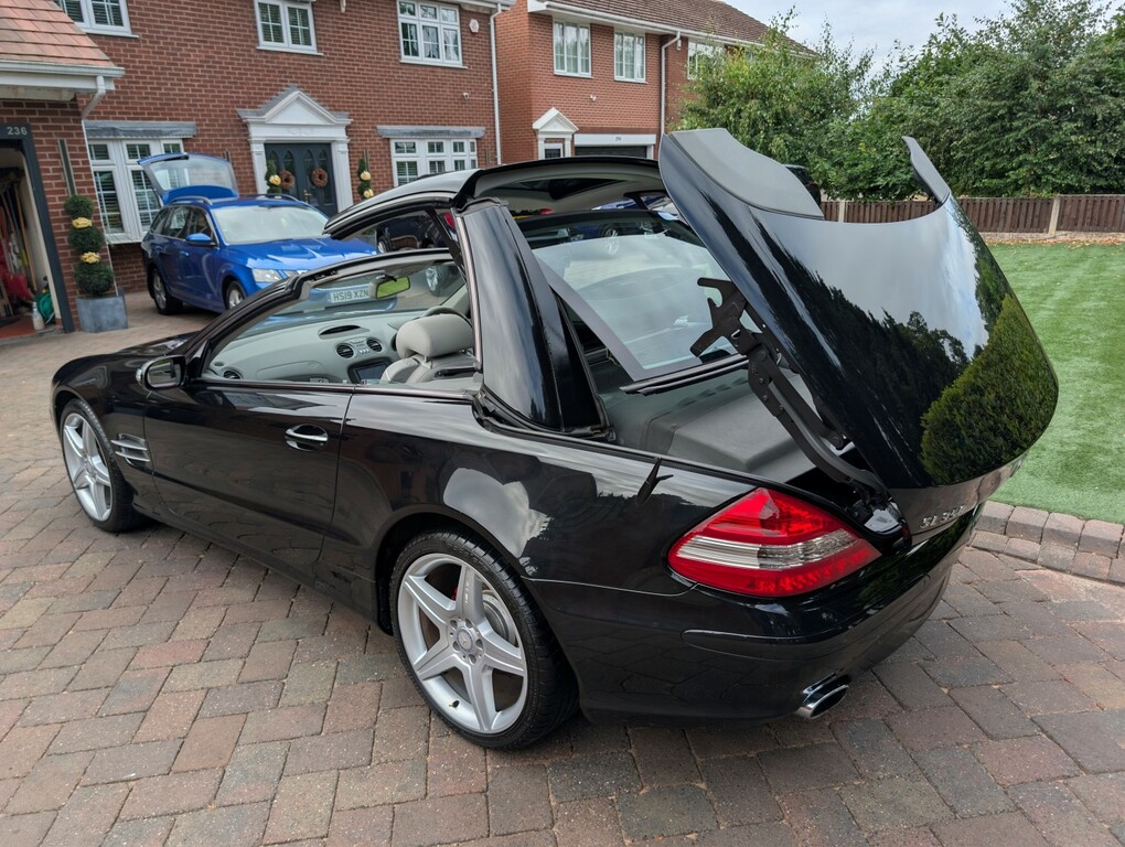 Mercedes-Benz SL Class U1014235 Silver #24