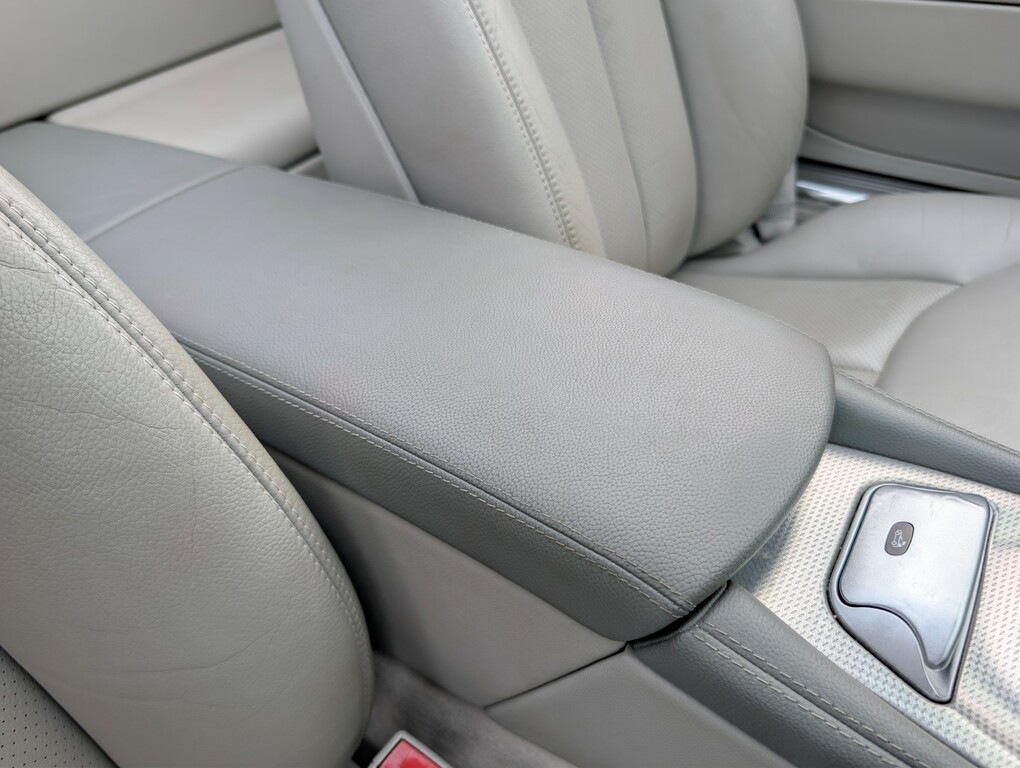 Mercedes-Benz SL Class U1014235 Silver #28